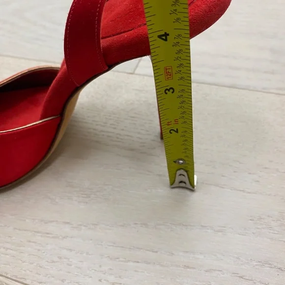 Donna Karan Red Satin Peep Toe Pumps slingback 8 4"heels - Picture 6 of 9